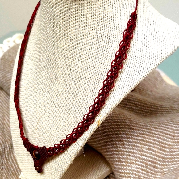 Handmade Macrame Jewelry Set, Maroon with Tiger's Eye Stone - Picture 11 of 12